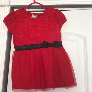 Healthtex  red shirt with black bow size 2T